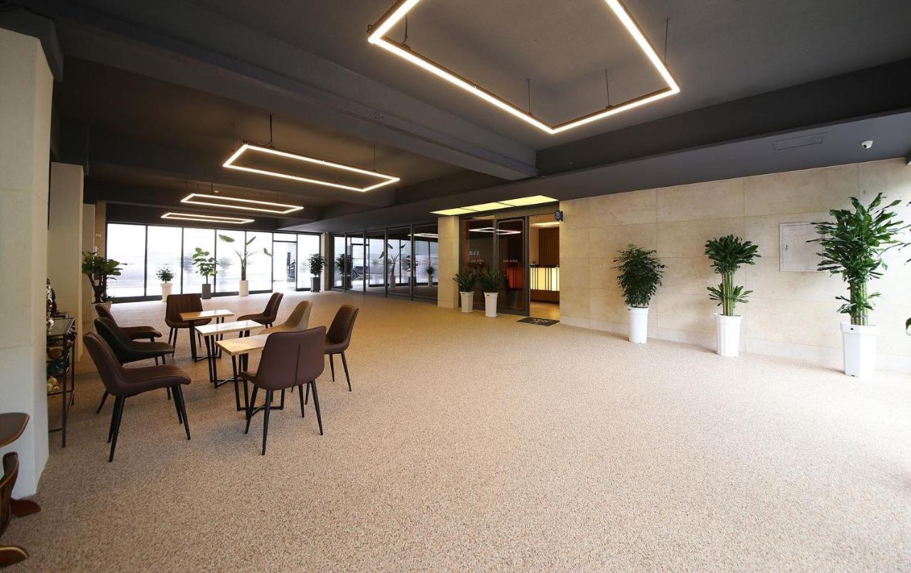 Brown Dot Hotel Sinan Gwangju Metropolitan City Exterior foto