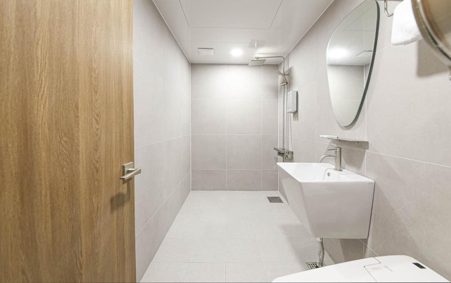 Brown Dot Hotel Sinan Gwangju Metropolitan City Exterior foto