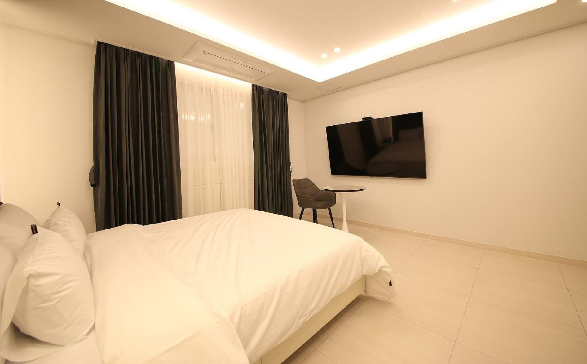 Brown Dot Hotel Sinan Gwangju Metropolitan City Exterior foto